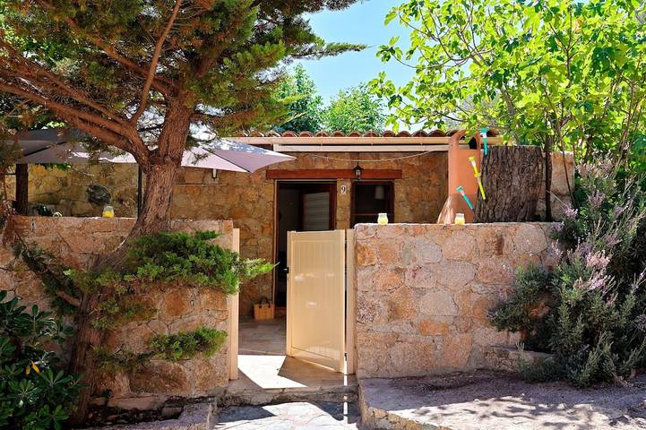 Location de vacances pour 3 personnes, animaux acceptés à Occhiatana