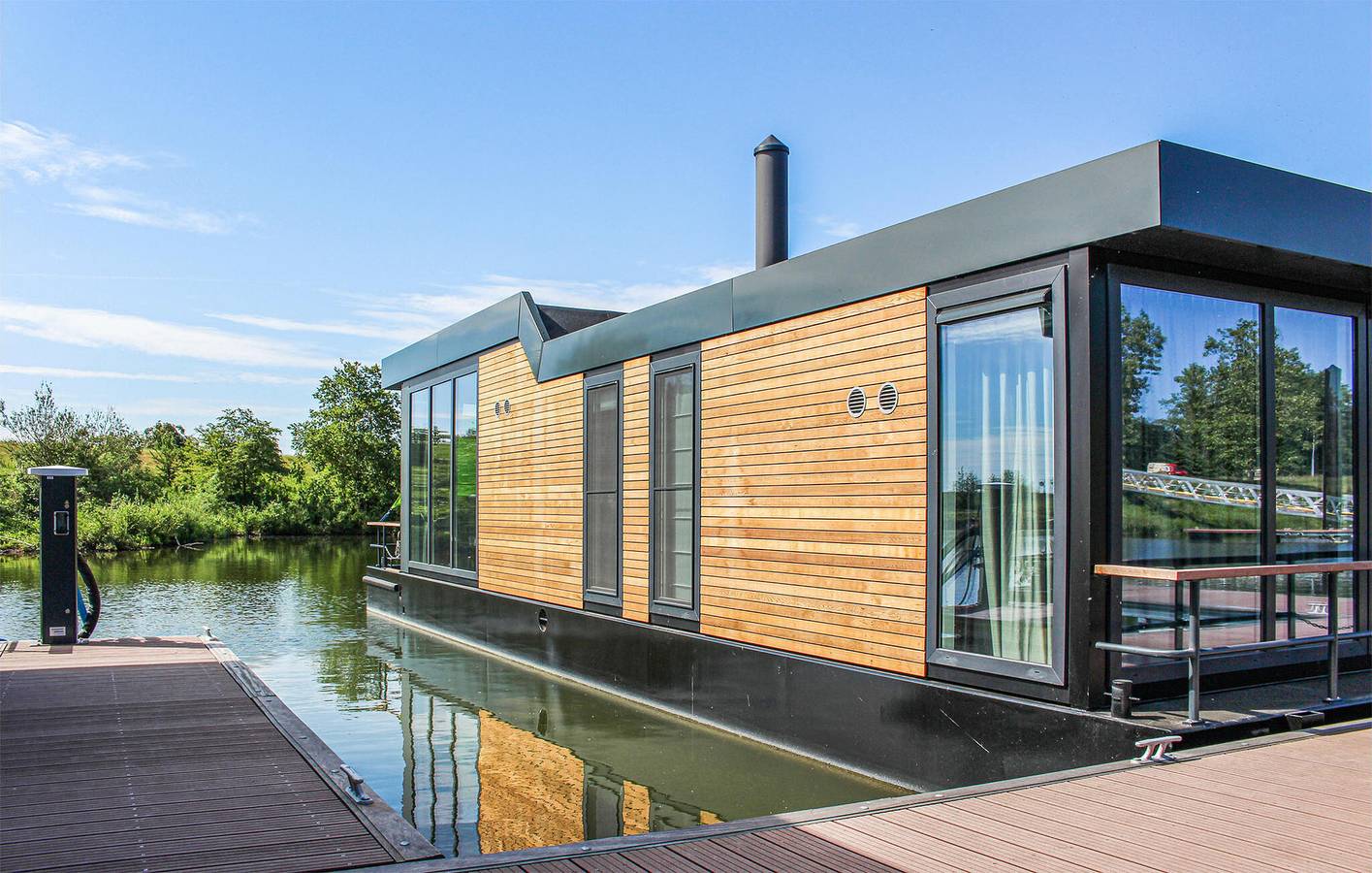 Hausboot für 2 Personen mit Ausblick in Limburg (Niederlande)