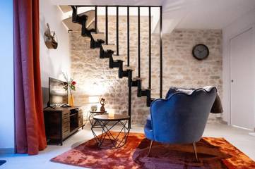 Gîte pour 2 personnes, avec vue et jardin à Château-Landon