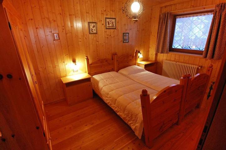 Gemütliche Wohnung in einem Ferienhaus für 3 Gäste mit  W-Lan, TV und Haustiere erlaubt in Penia, Canazei