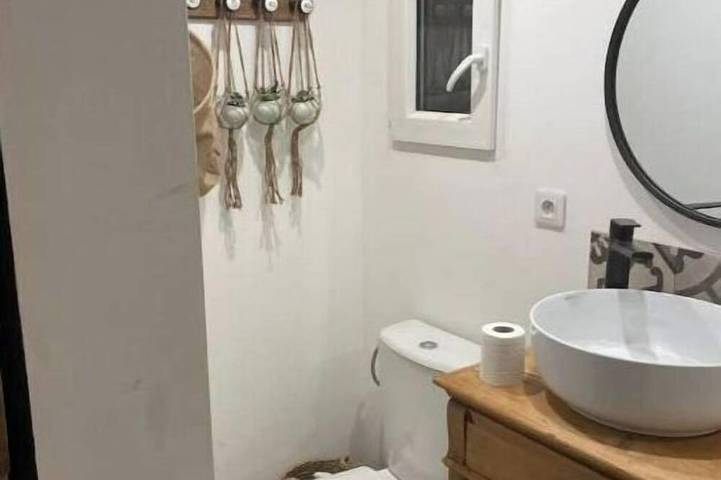 Location de vacances pour 2 personnes, avec Jacuzzi ainsi que Terrasse et Jardin à Fourques - 3
