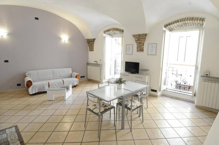 Gîte pour 4 personnes, avec balcon et vue à Lovere - 2