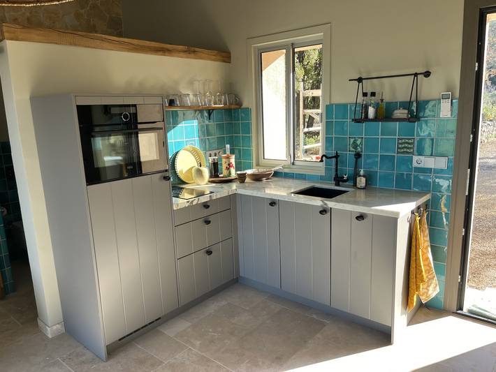 Gîte pour 2 personnes, avec piscine et jacuzzi, animaux acceptés à Tourtour - 4