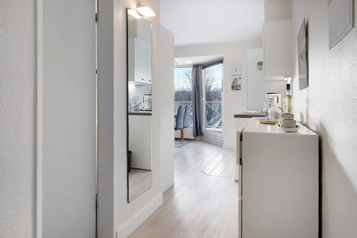 Ganze Wohnung, Ferienwohnung 'Panorama 8' mit Meerblick, Balkon und Wlan in Kieler Förde, Laboe