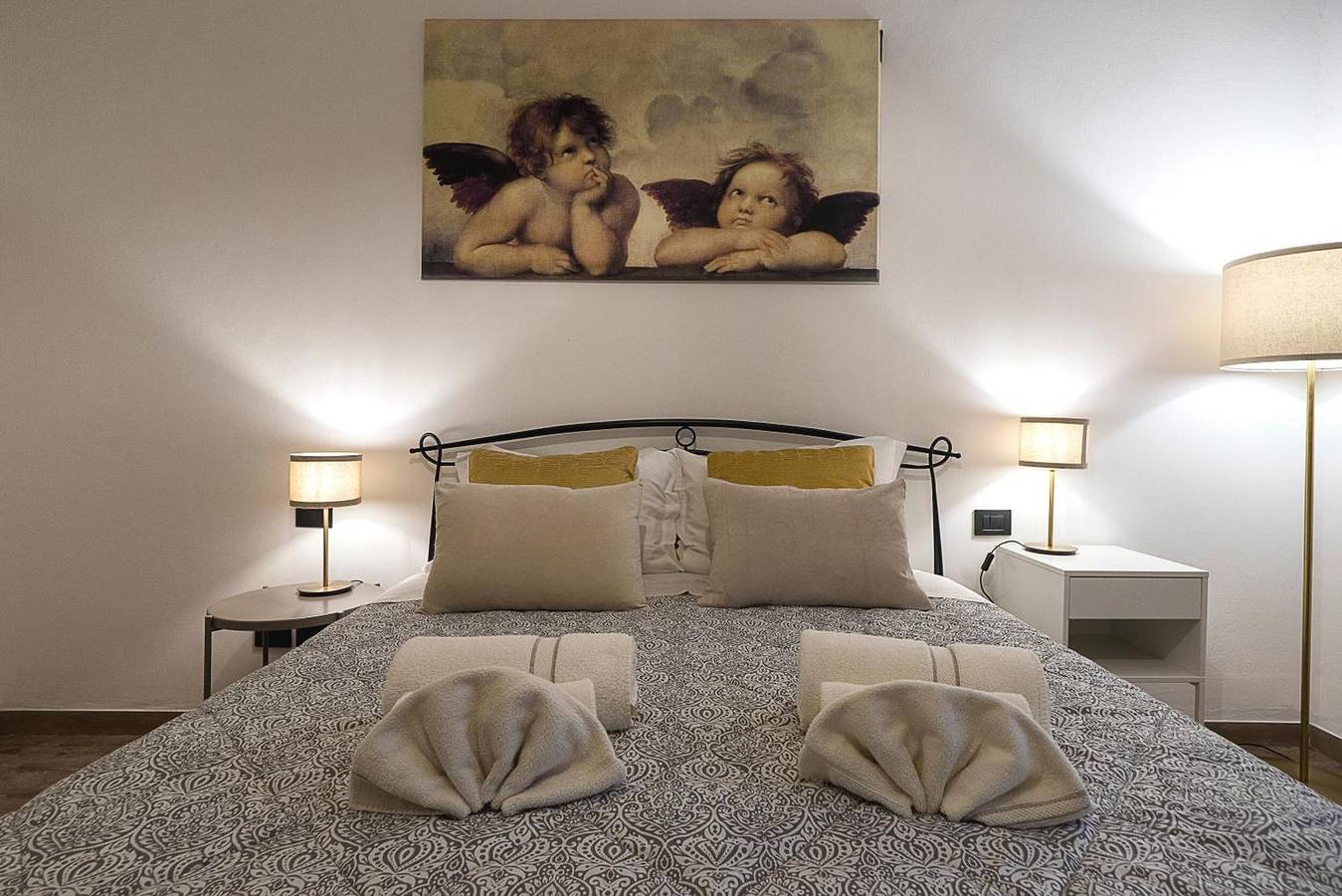 Appartement entier, Appartement 'Tina House' avec Balcon, Wi-Fi et Climatisation in Florence, Province de Florence