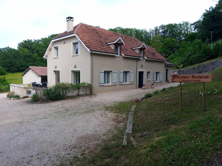 Chambre d’hôte pour 2 personnes, avec jardin et vue dans le Lot