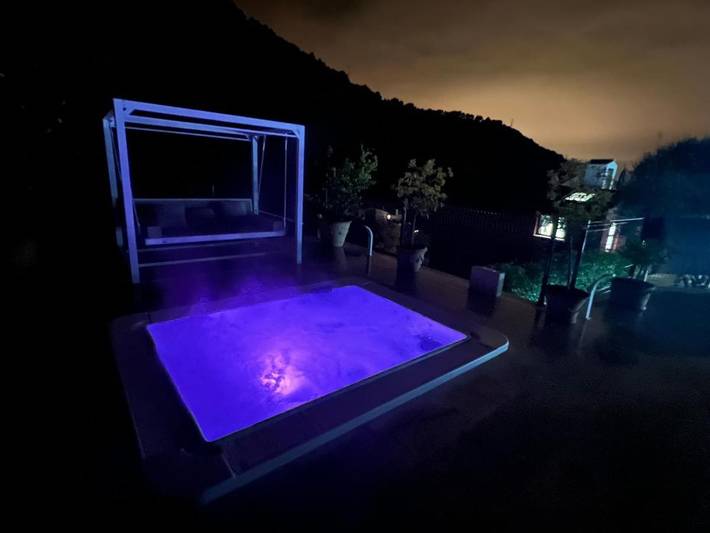 Gîte pour 4 personnes, avec jardin et jacuzzi à La Trinité - 4