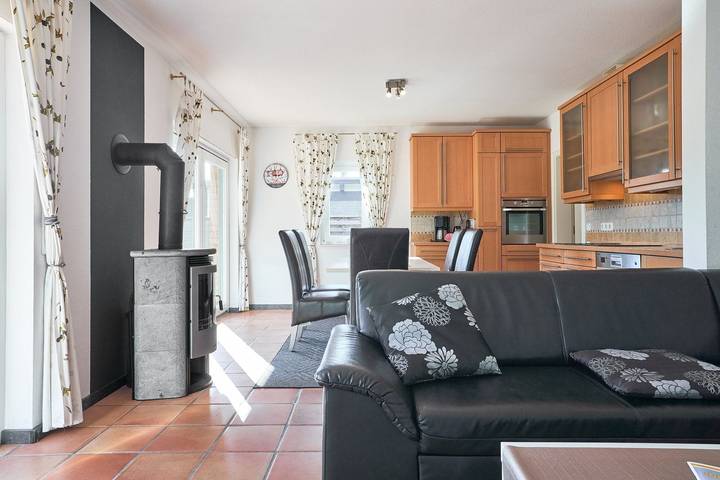 Bungalow für 5 Personen, mit Terrasse und Garten in Lensterstrand