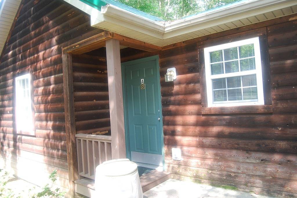 Woodsy Cabin im Lakepointe Resort - 1,6 km vom Jachthafen von Lake Cumberland entfernt in Lake Cumberland