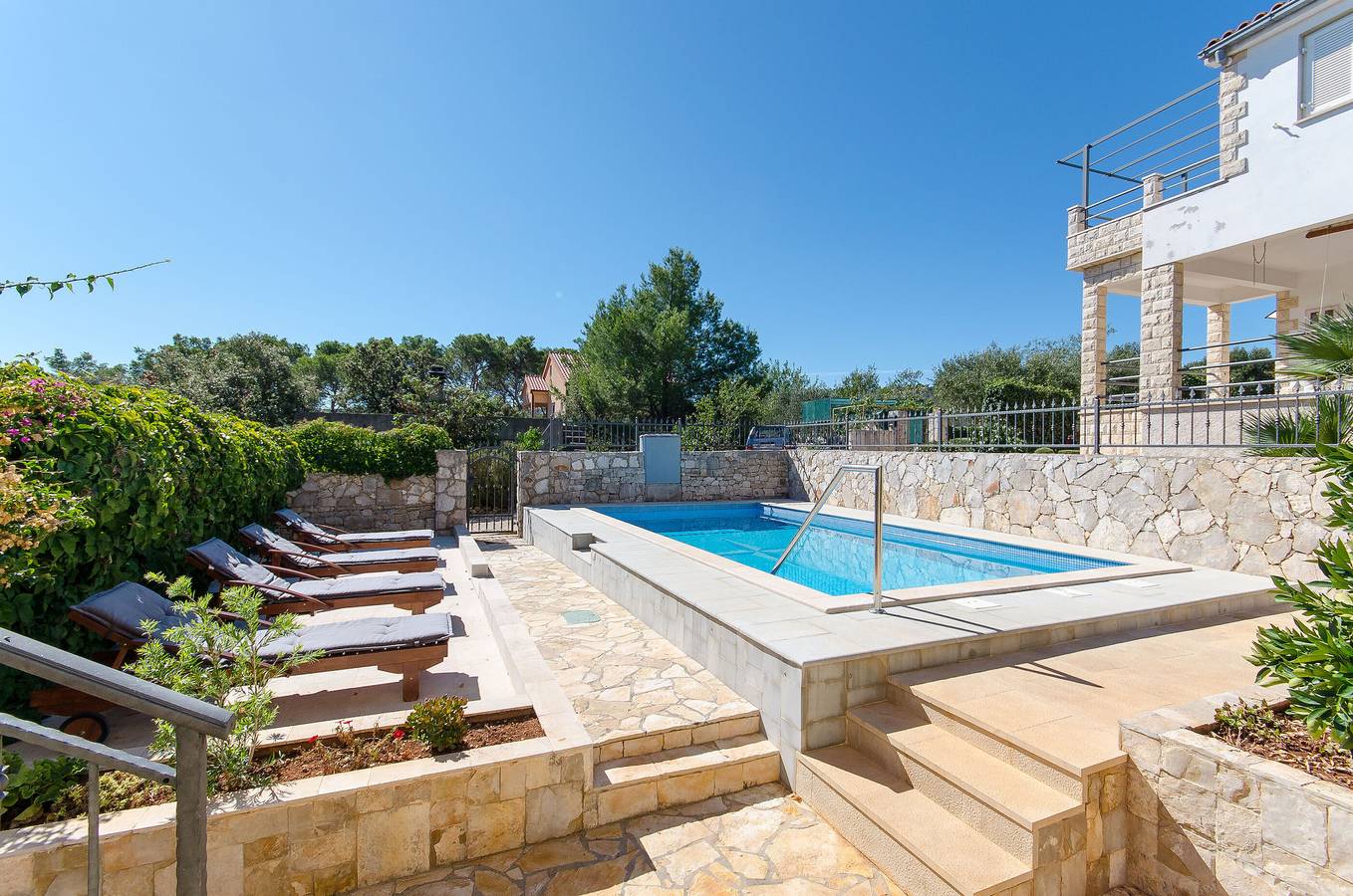Cijeli apartman, Apartment Jakov in Šolta (Splitska Dalmacija), Rogac
