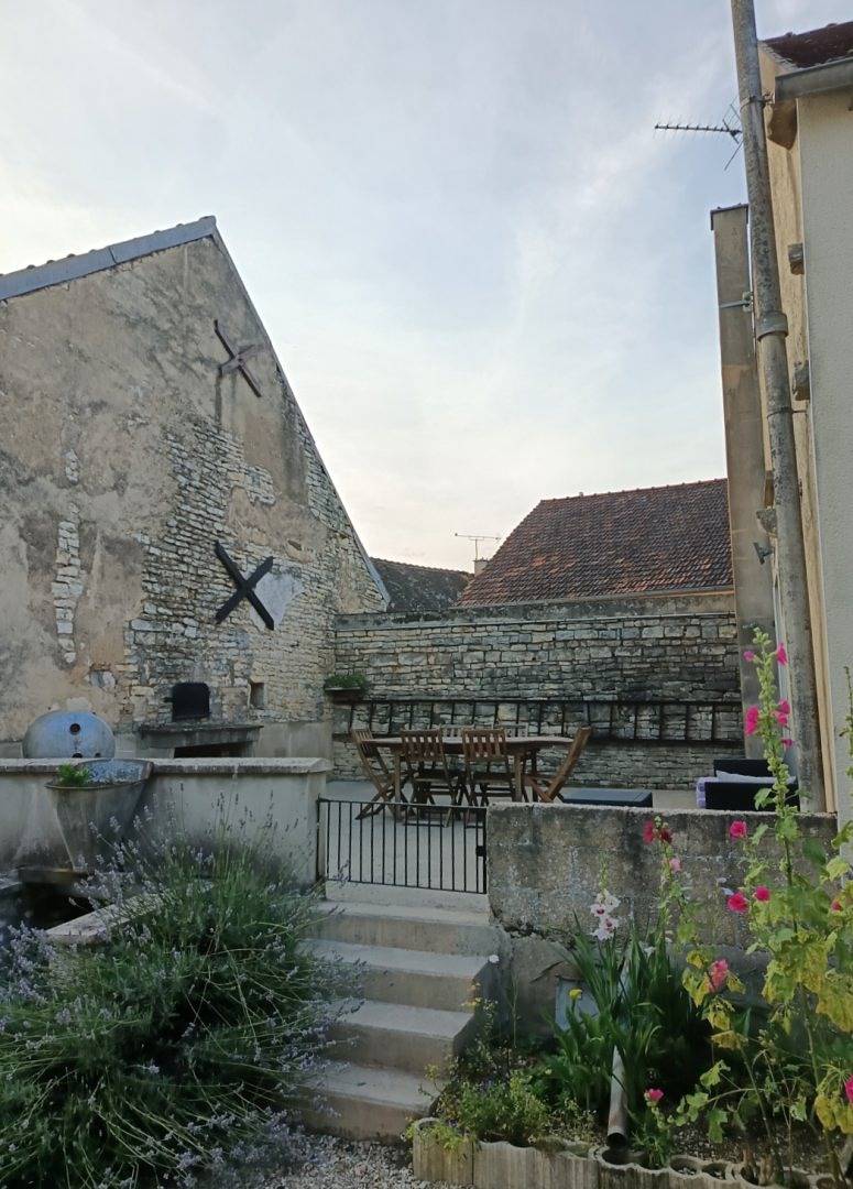 Le Gîte Vertugadin in Sainte-Vertu, Arrondissement d'Avallon