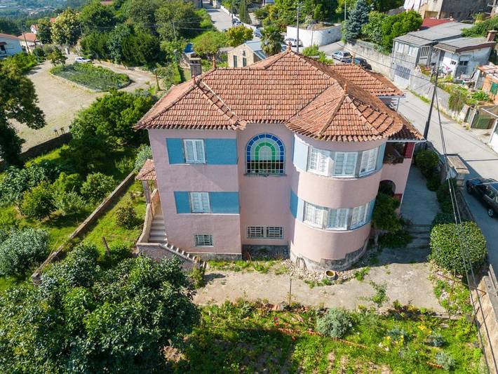 Chambre d’hôte pour 2 personnes, avec Jacuzzi ainsi que Jardin et Vue