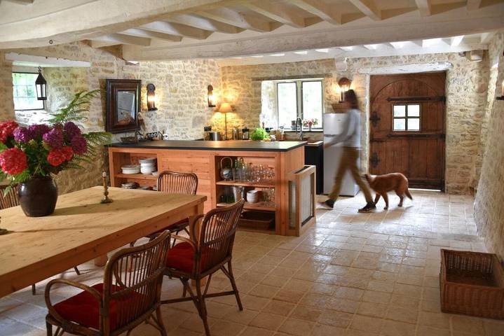 Location de vacances pour 5 personnes, avec vue ainsi que jardin et piscine à Hémevez - 4