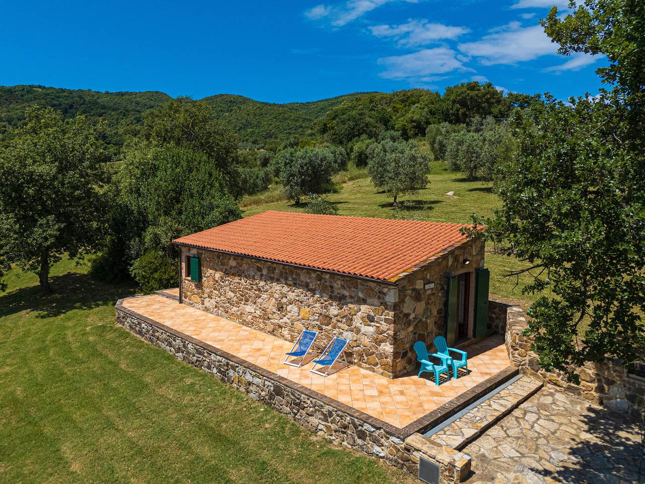 Holiday Home 'La Carraia' with Private Terrace, Wi-Fi and Air Conditioning in Suvereto, Etruscan Coast