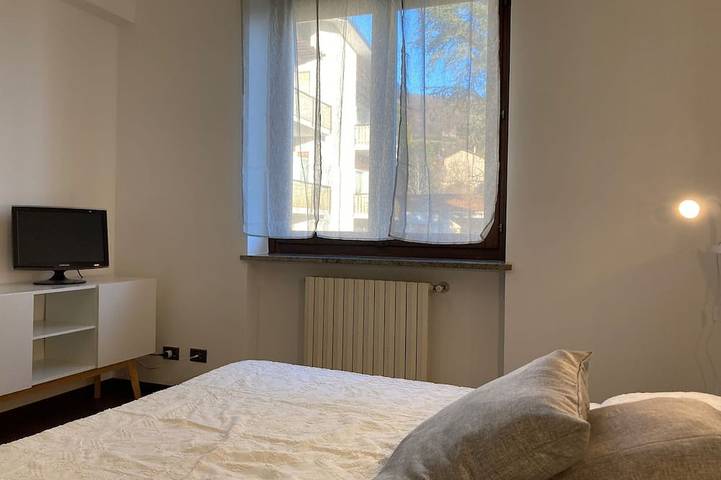Vacation home the two P's, relaxation on the Francigena for families or groups of friends in Bollengo, Canavese