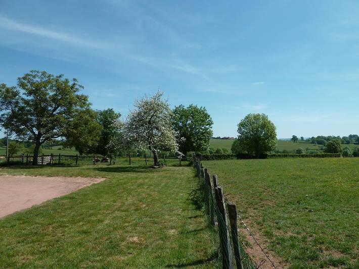 Gîte de Sernier in Saint-Christophe-en-Brionnais, Charolles und Umgebung