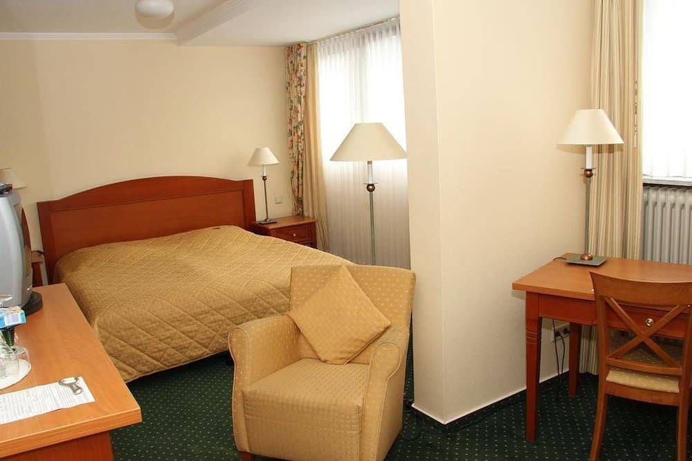 Standarddoppelzimmer - Hotel zur Post Waldbreitbach in Waldbreitbach, Rheinland-Pfalz