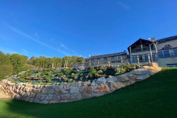 Gîte pour 2 personnes, avec Jacuzzi et Sauna à Saint-Laurent-d'Olt - 4