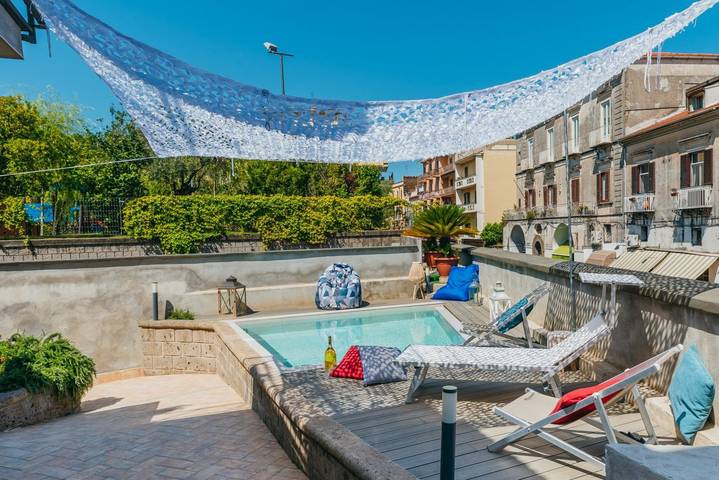 Appartamento per 4 persone, con Balcone/Terrazza e Giardino nonché Piscina a Sant'Agnello