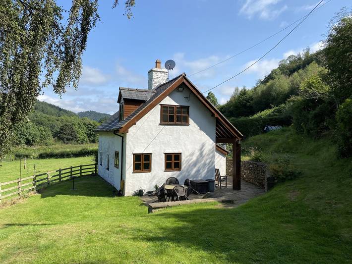 Cottage for 4 people, with Garden in Denbighshire
