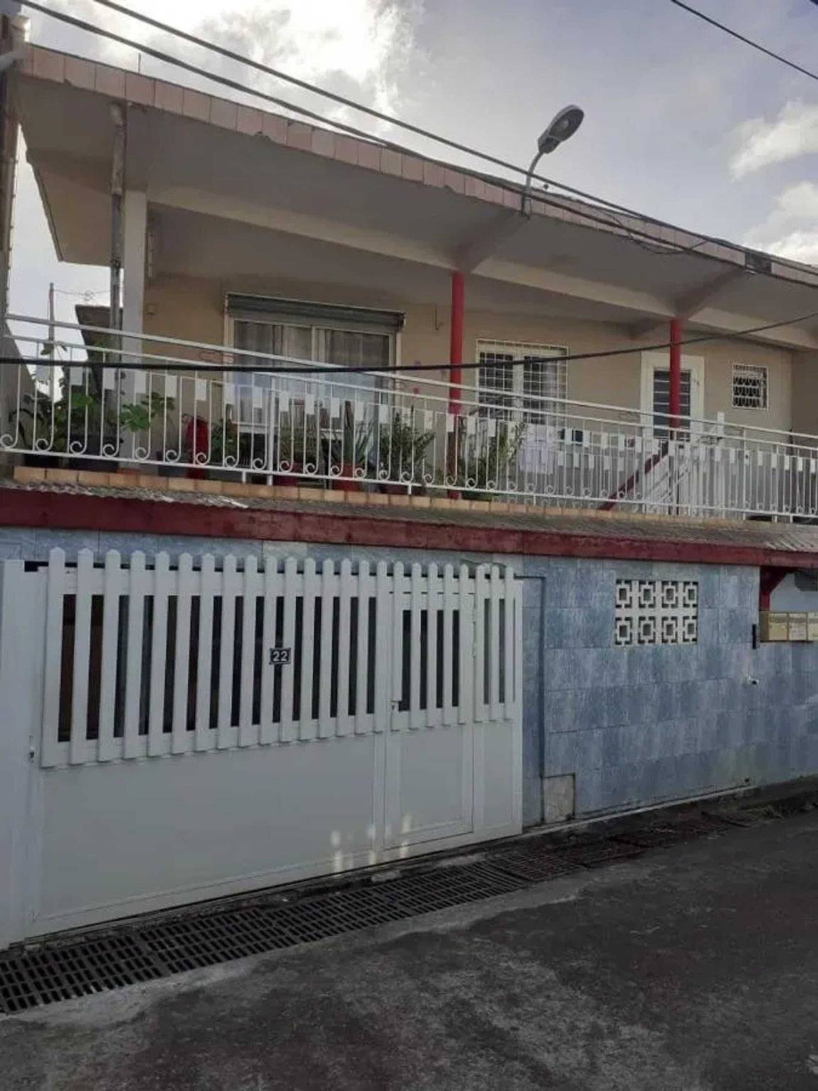 Apartamento entero, Apartamento acogedor en Fort-de-France, 50 m² con terraza in Martinica