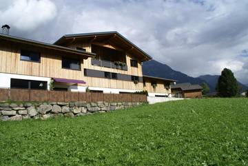 Ferienwohnung für 4 Personen, mit Balkon und Ausblick im Montafon