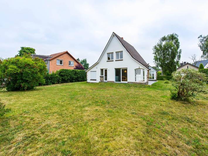 Villa pour 6 personnes, avec jardin et terrasse