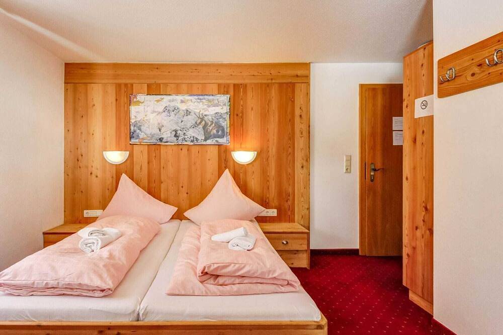 Ganze Wohnung, Wohnung in Längenfeld nahe Sölden Skilift in Huben, Längenfeld