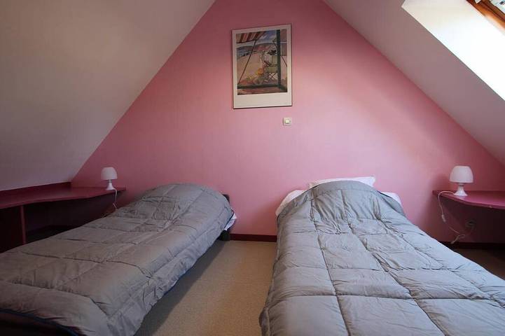 Gîte pour 5 personnes, avec jardin à Siouville-Hague - 4