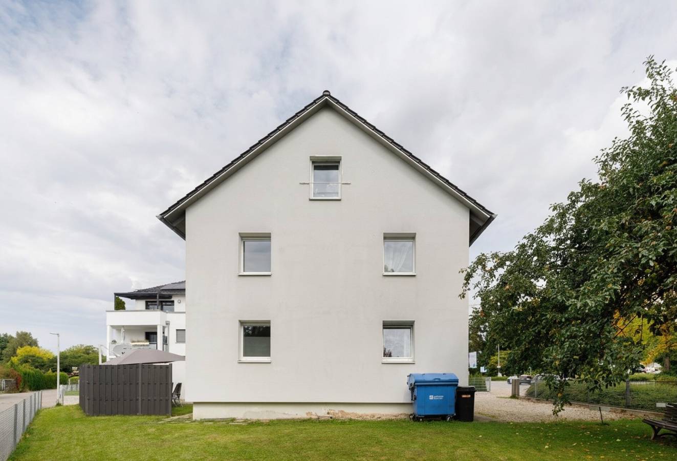 Ganze Wohnung, Garden view -  apartment for up to 6 people. in Laupheim, Landkreis Biberach
