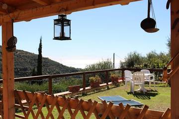 Cottage pour 4 personnes, avec jardin et balcon à Pompeiana