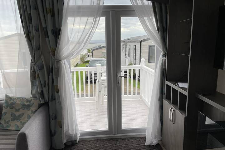 Glamping for 6 people in Poole
