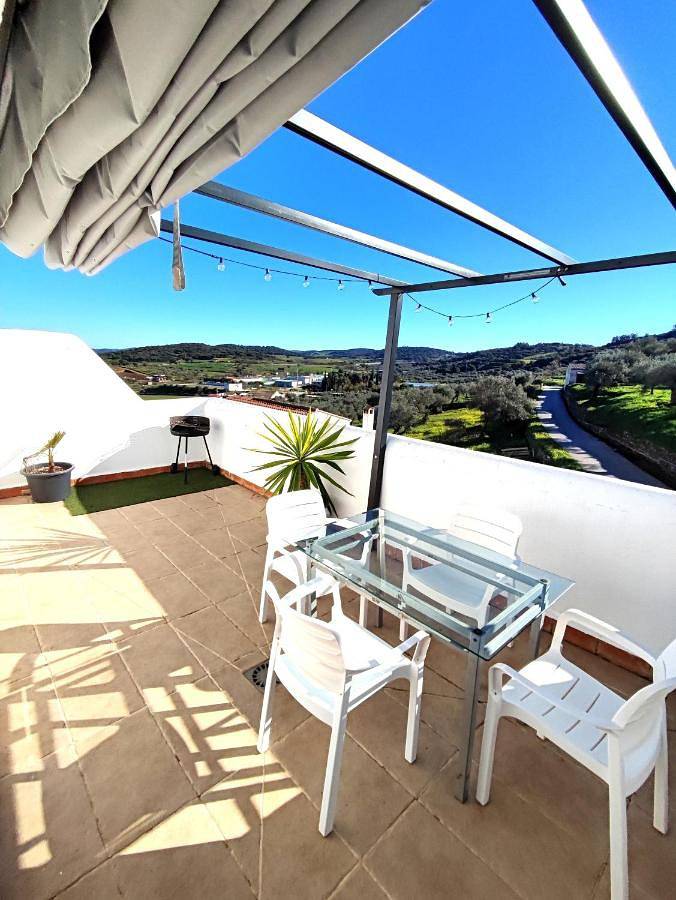 Casa rural para 5 personas, con piscina y jardín, Se admiten mascotas en Tentudía - 3