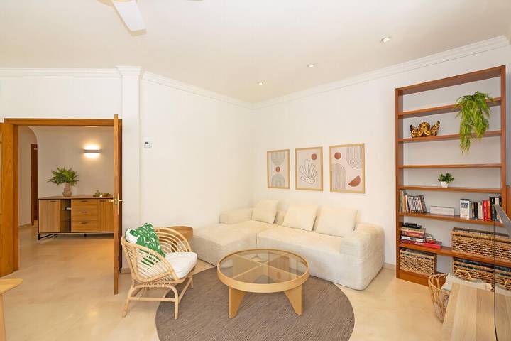 Ganze Wohnung, Ferienwohnung für 8 Personen mit Terrasse in Valencia City Centre, Valencia