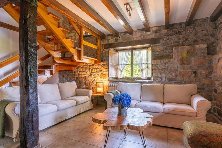 Casa de vacaciones para 12 personas, con balcón y jardín en Valle del Pas-Pisueña - 3