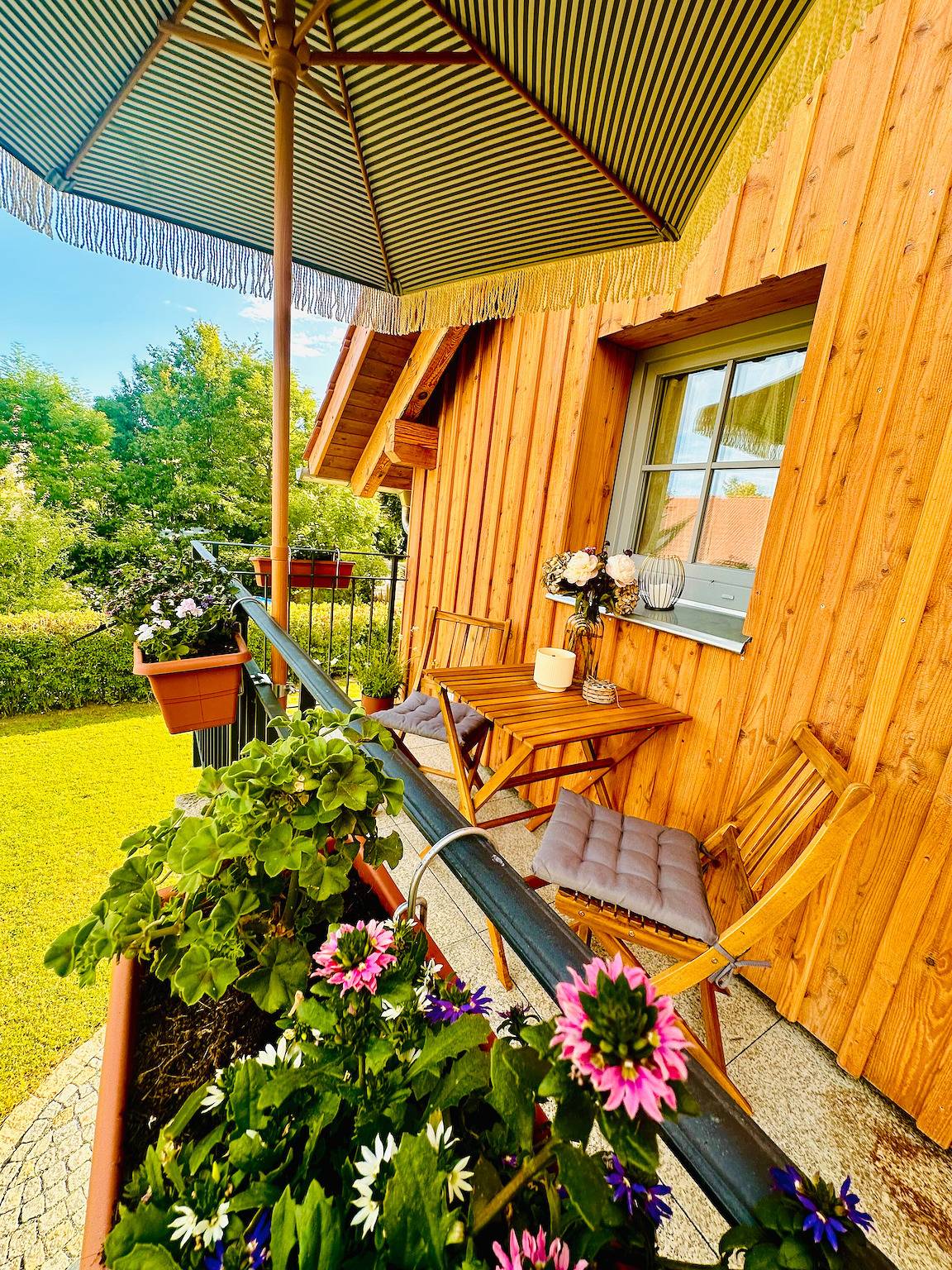 Appartamento intero, Aubrac - Fattoria biologica Königshainer Berge con giardino privato, balcone e Wi-Fi in Königshain, Lusazia