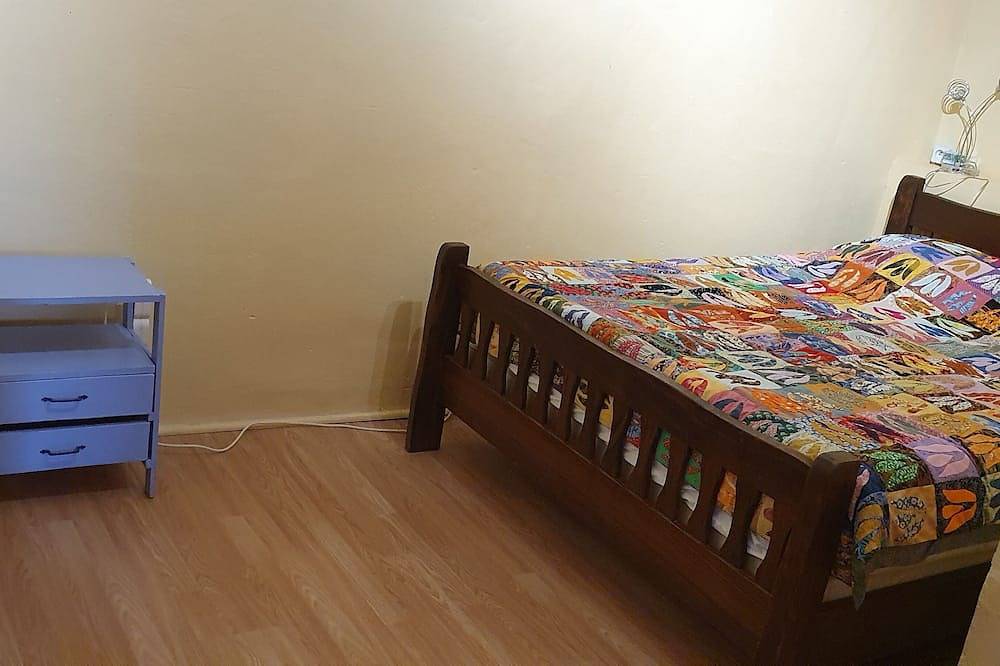 Ferienhaus - 6 Räume - 8 Personen in Toulon, Toulon Region