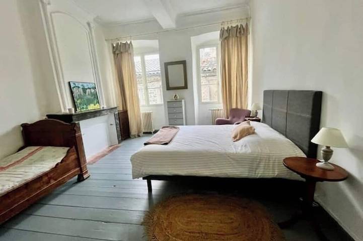 Location de vacances pour 14 personnes, avec piscine et jardin à Saint-Hippolyte-du-Fort - 3