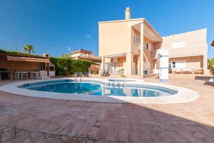 Casa rural para 10 personas, con Balcón y Terraza además de Jardín y Piscina en La Mata - 2