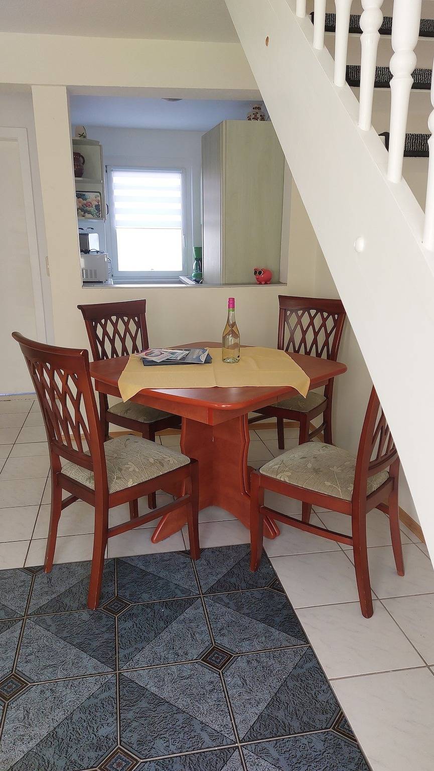 Apartamento vacacional entero, Ferienhof Pommerngreif - Wohnung 3, familiär, mit Poolnutzung und Grillmöglichkeit in Zinnowitz, Usedomer Norden