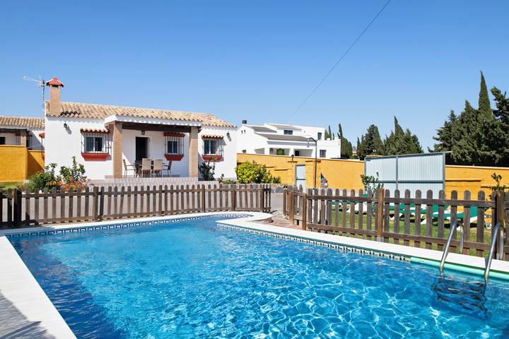 Casa rural para 5 personas, con jardín - 1