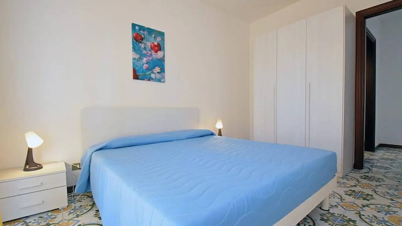 Appartamento intero, Appartamento vacanze per 7 persone con terrazza in Villa Rosa, Provincia di Teramo