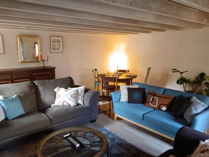 Location de vacances pour 11 personnes, avec jardin à Fontaine-Chalendray