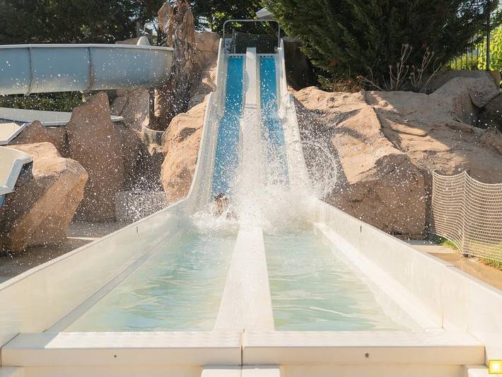 Camping per 4 persone, con Piscina per bambini in Costa Brava