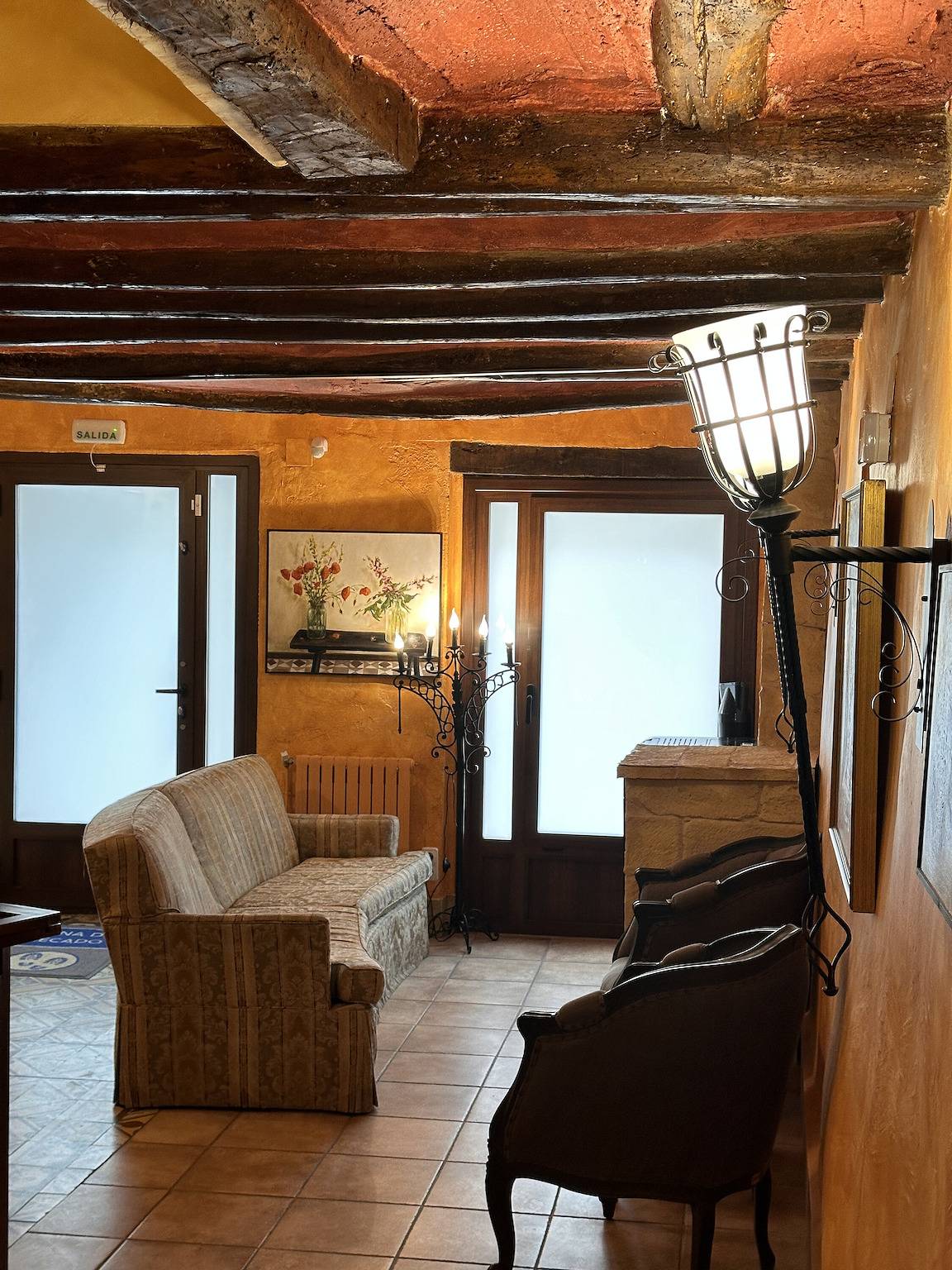 Kamer 'El Mochuelo' met uitzicht op de bergen, Wifi en airconditioning in Lerín, Navarra Provincie