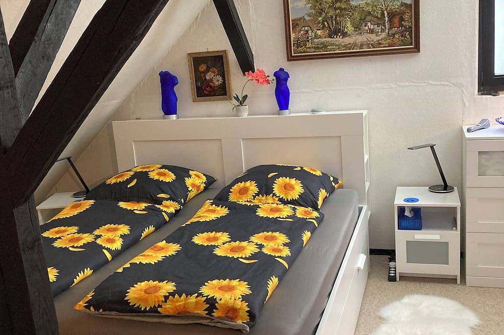 Ferienhaus mit Sauna, Wintergarten und Terrasse im schönen Taunus, ruhige Lage! in Glashütten, Hochtaunuskreis