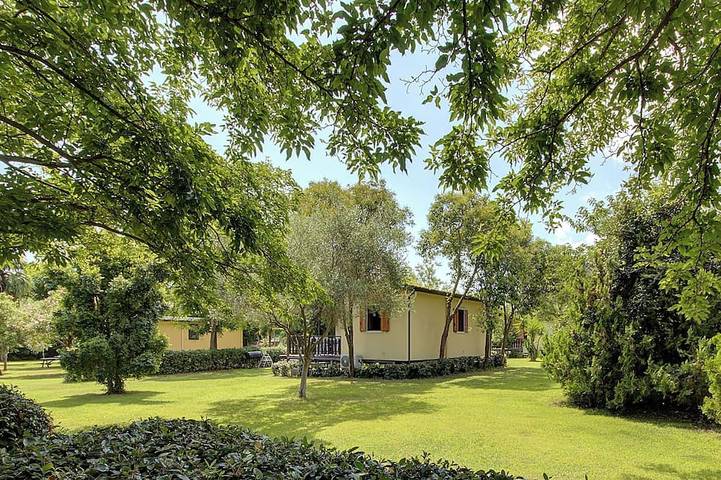 Chalet rental in the heart of nature in Moriani-Plage, Corte und Umgebung