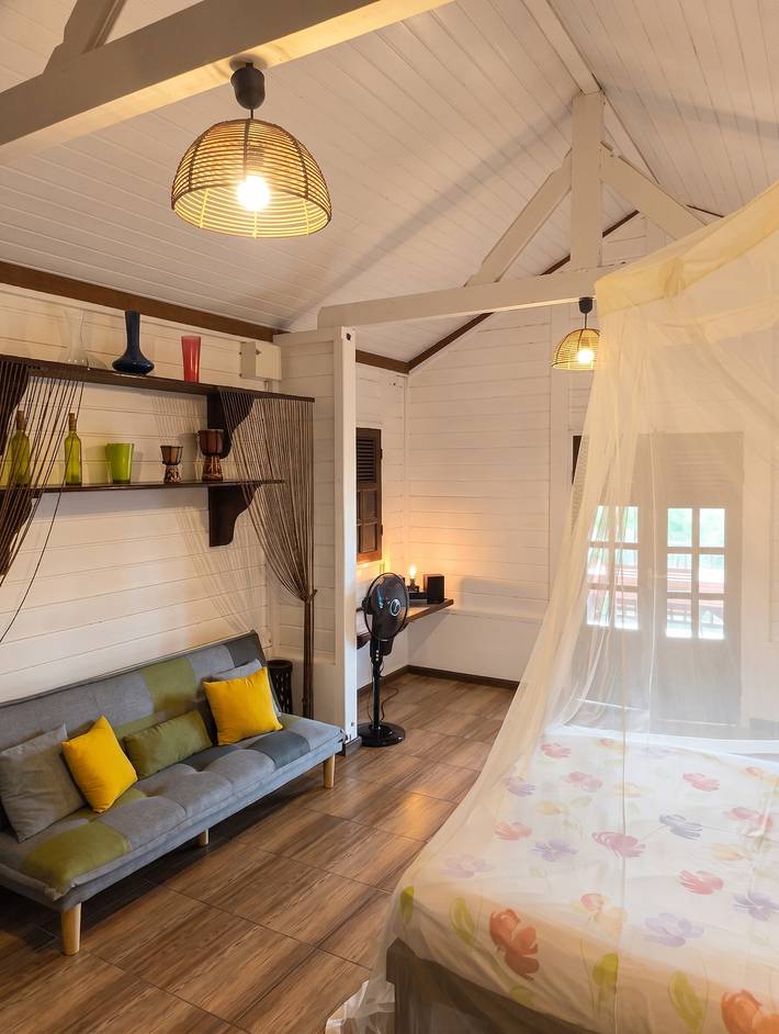 Estudio entero, Moderno estudio con terraza en Le Robert 60 m² in Le Robert, Martinica