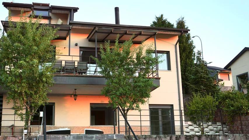 Chalet para 8 personas, con jacuzzi además de piscina y jardín en Provincia de Segovia - 4