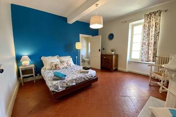 Chambre d’hôte pour 2 personnes, avec jacuzzi à Laure-Minervois